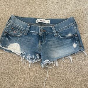 hollister distressed Jean shorts. Size w24 / 0.
